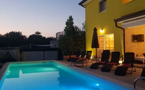 Villa Gaya